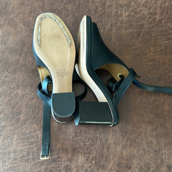 A.P.C. Julie Heeled Sandal - Picture 6 of 6